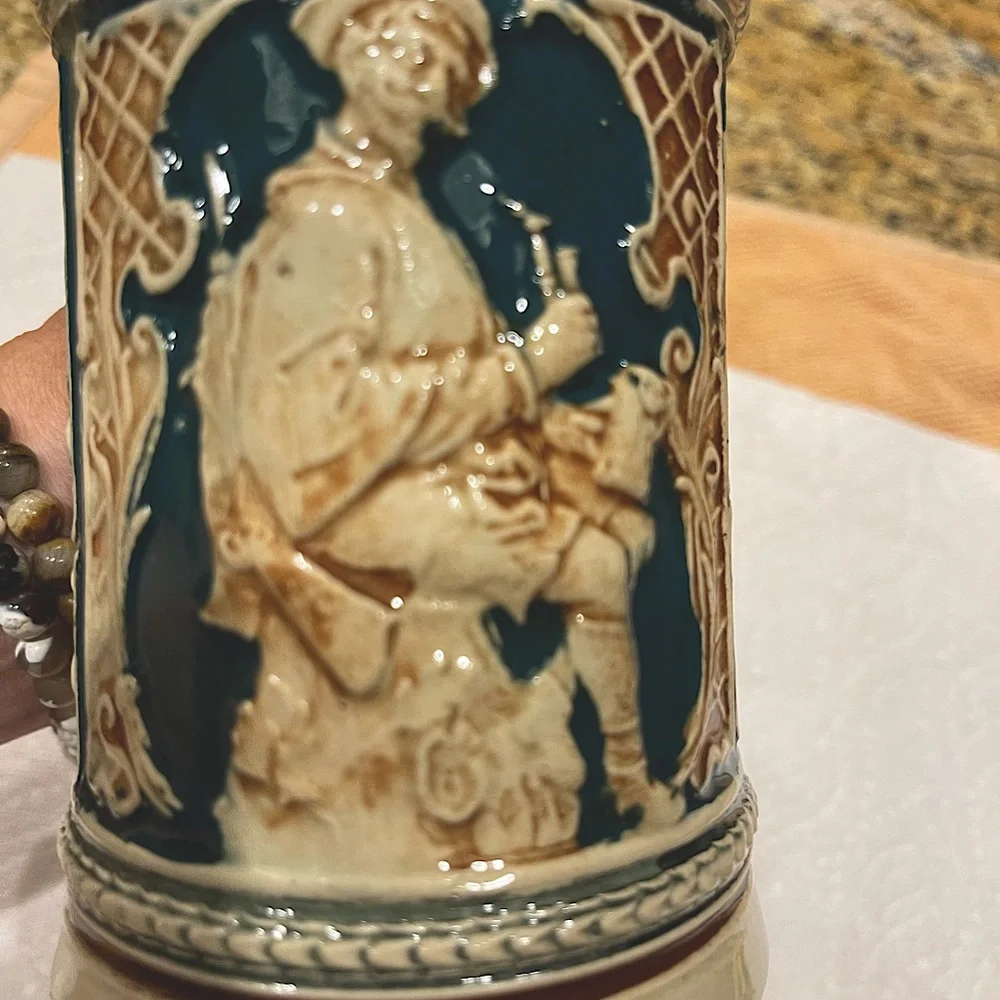 German ceramic beer stein w/ pewter lid. Made in Germany numbered #213 #440 - Picture 2 of 16
